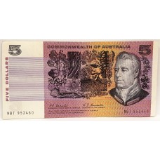 AUSTRALIA 1967 . FIVE 5 DOLLAR BANKNOTE . COOMBS/RANDALL
